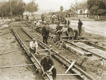 Tramway construction, 13 May 1925. Courtesy State Library of Victoria