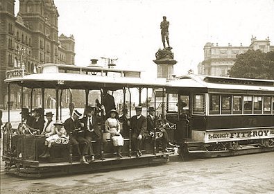 Cable tram 78 about to cross Spring Street into Collins Street. Photograph courtesy National Library of Australia.