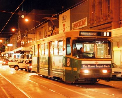 A2 class tram 286 in Chapel Street Prahran on a Nightlink route 99 service in 1997. Photograph courtesy Jeff Bounds