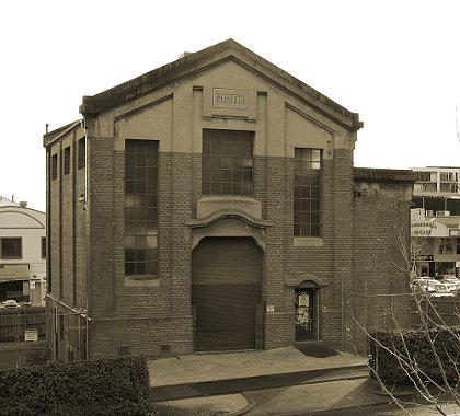 Camberwell substation, July 2012. Note the extensive use of windows to provide natural light to the interior. Still in use today. Photograph courtesy Russell Jones.