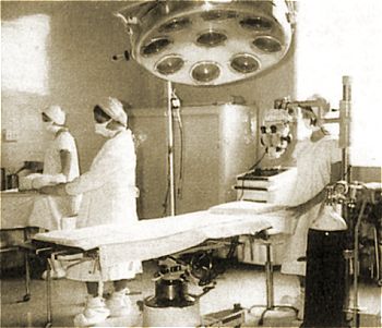 Operating theatre at Vimy  House, 1965. Photograph MMTB News, May-June 1965